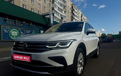 Volkswagen Tiguan II, 2021 год, 2 890 000 рублей, 1 фотография