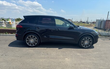 Porsche Cayenne III, 2016 год, 5 990 000 рублей, 2 фотография