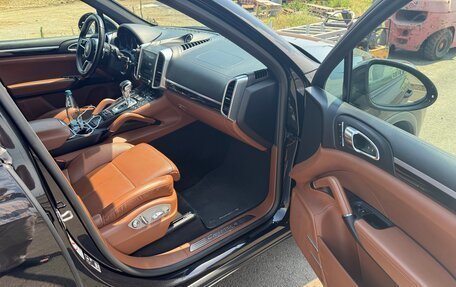 Porsche Cayenne III, 2016 год, 5 990 000 рублей, 7 фотография