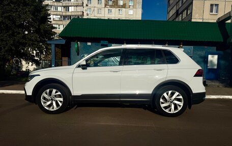 Volkswagen Tiguan II, 2021 год, 2 890 000 рублей, 7 фотография