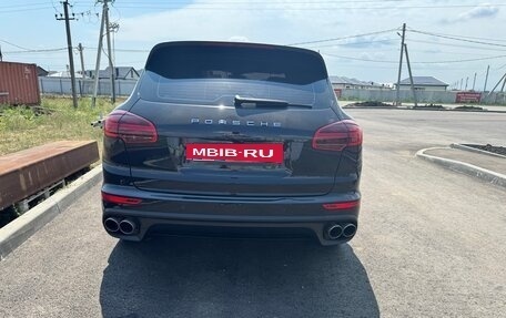 Porsche Cayenne III, 2016 год, 5 990 000 рублей, 3 фотография