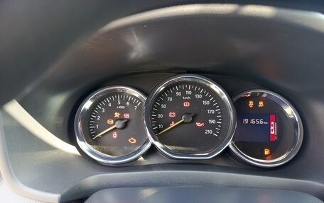 Renault Logan II, 2014 год, 600 000 рублей, 9 фотография