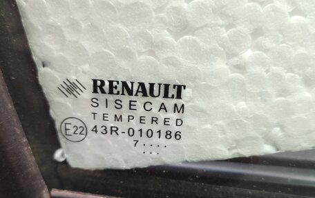 Renault Logan II, 2017 год, 400 000 рублей, 27 фотография
