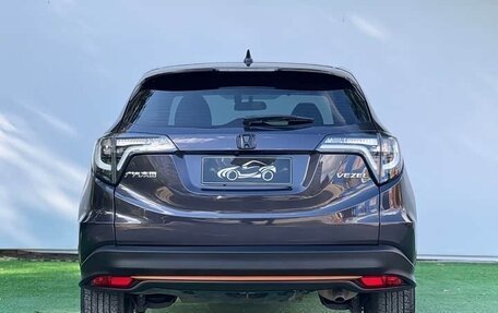 Honda Vezel, 2022 год, 1 449 000 рублей, 5 фотография
