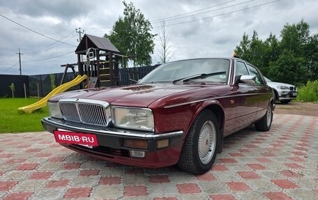 Jaguar XJ III (X350), 1994 год, 2 000 000 рублей, 10 фотография