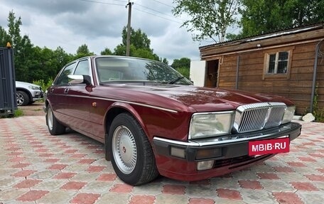 Jaguar XJ III (X350), 1994 год, 2 000 000 рублей, 11 фотография