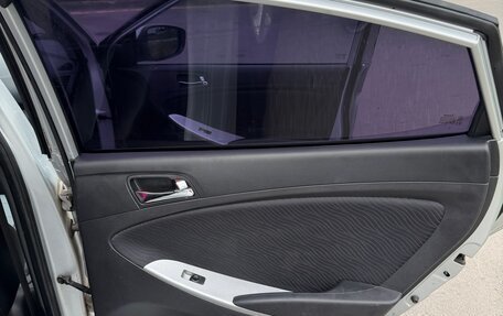 Hyundai Solaris II рестайлинг, 2012 год, 890 000 рублей, 12 фотография