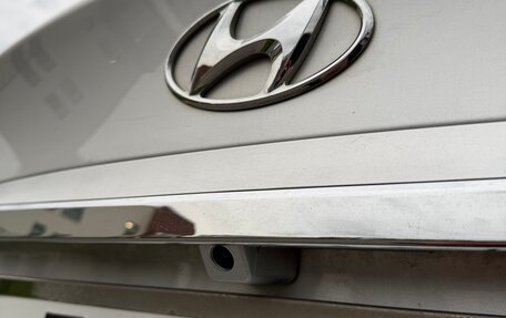 Hyundai Solaris II рестайлинг, 2012 год, 890 000 рублей, 21 фотография