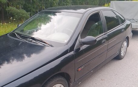 Renault Laguna II, 2000 год, 170 000 рублей, 3 фотография