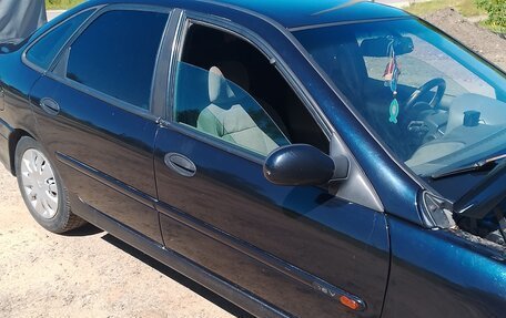 Renault Laguna II, 2000 год, 170 000 рублей, 7 фотография