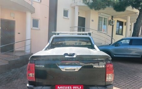 Toyota Hilux VIII, 2015 год, 2 500 000 рублей, 4 фотография