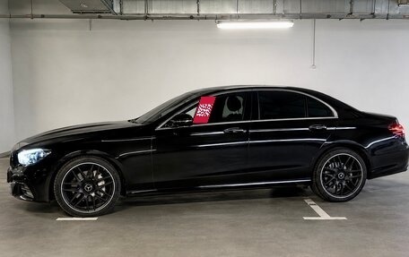 Mercedes-Benz E-Класс, 2022 год, 6 300 000 рублей, 3 фотография