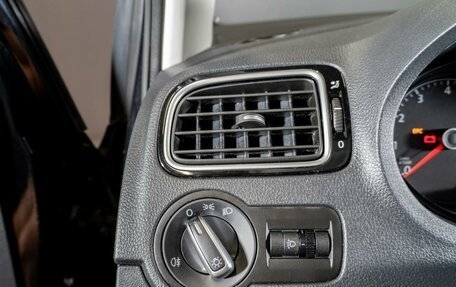 Volkswagen Polo VI (EU Market), 2019 год, 1 350 000 рублей, 28 фотография