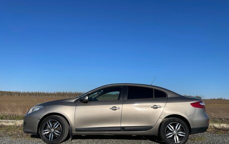 Renault Fluence I, 2012 год, 650 000 рублей, 2 фотография