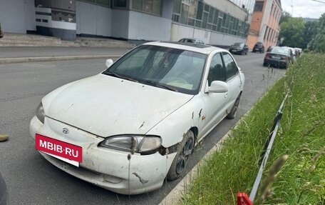 Hyundai Lantra II, 1996 год, 53 000 рублей, 2 фотография