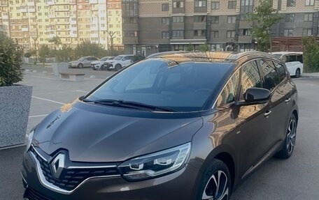 Renault Scenic IV, 2018 год, 1 650 000 рублей, 2 фотография