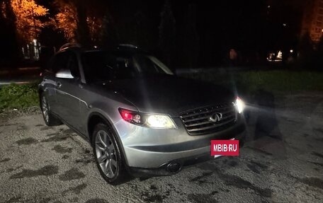 Infiniti FX I, 2004 год, 680 000 рублей, 2 фотография
