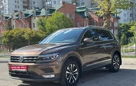 Volkswagen Tiguan II, 2019 год, 3 150 000 рублей, 2 фотография