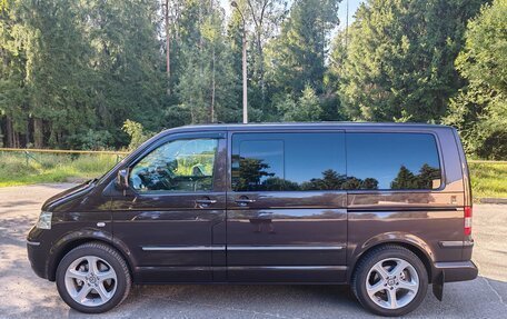 Volkswagen Multivan T5, 2009 год, 2 800 000 рублей, 8 фотография