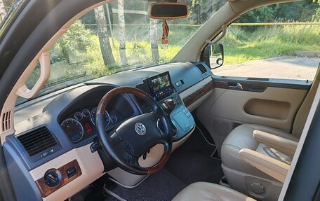 Volkswagen Multivan T5, 2009 год, 2 800 000 рублей, 9 фотография