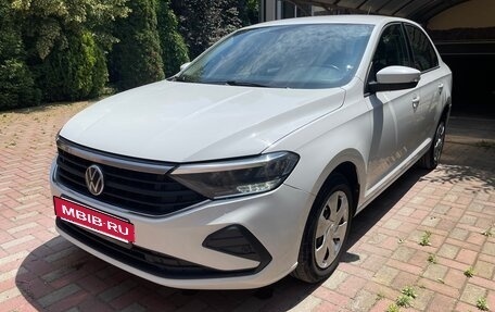 Volkswagen Polo VI (EU Market), 2022 год, 1 595 000 рублей, 2 фотография