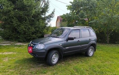 Chevrolet Niva I рестайлинг, 2013 год, 440 000 рублей, 1 фотография