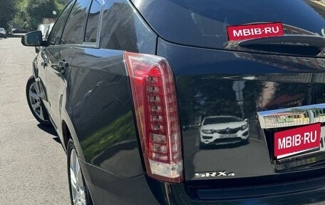 Cadillac SRX II рестайлинг, 2011 год, 910 000 рублей, 1 фотография