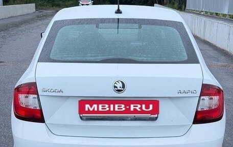 Skoda Rapid I, 2018 год, 1 300 000 рублей, 5 фотография