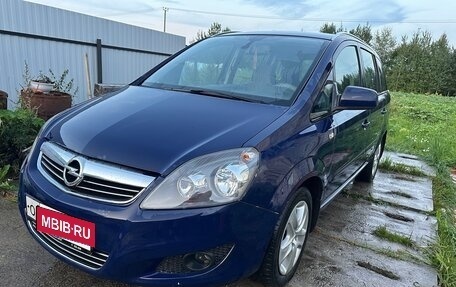 Opel Zafira B, 2013 год, 980 000 рублей, 12 фотография