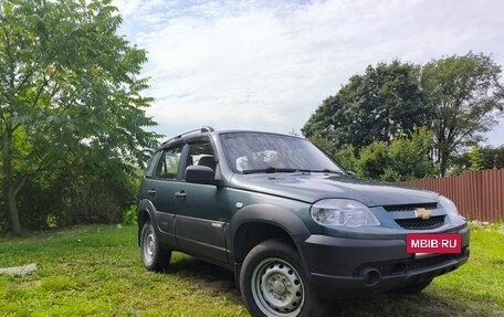 Chevrolet Niva I рестайлинг, 2013 год, 440 000 рублей, 3 фотография