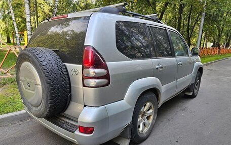Toyota Land Cruiser Prado 120 рестайлинг, 2005 год, 865 000 рублей, 7 фотография