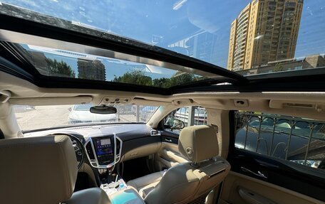 Cadillac SRX II рестайлинг, 2011 год, 910 000 рублей, 11 фотография