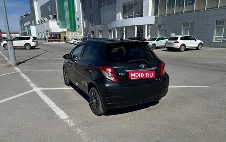 Toyota Vitz, 2011 год, 749 000 рублей, 5 фотография