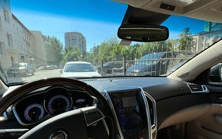 Cadillac SRX II рестайлинг, 2011 год, 910 000 рублей, 21 фотография