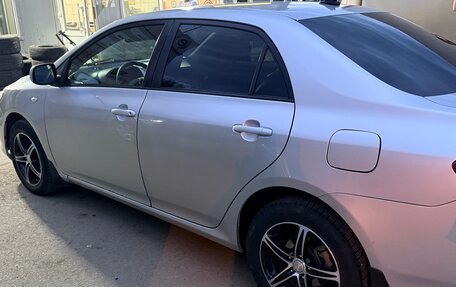 Toyota Corolla, 2008 год, 600 000 рублей, 3 фотография