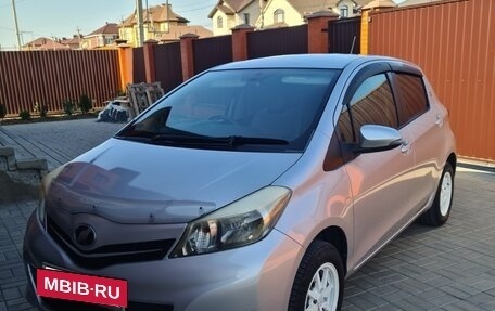 Toyota Vitz, 2011 год, 750 000 рублей, 5 фотография