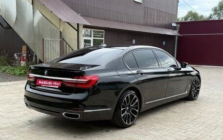 BMW 7 серия, 2017 год, 2 900 000 рублей, 5 фотография