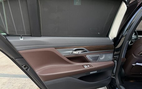BMW 7 серия, 2017 год, 2 900 000 рублей, 17 фотография