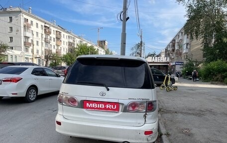 Toyota Estima III рестайлинг -2, 2002 год, 320 000 рублей, 3 фотография