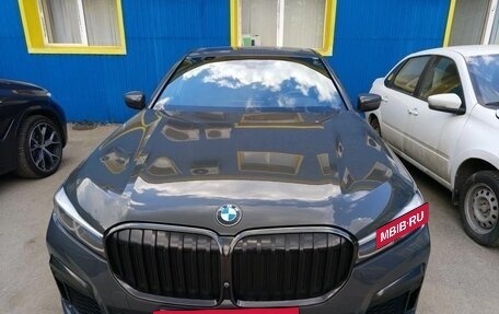 BMW 7 серия, 2020 год, 7 100 000 рублей, 2 фотография