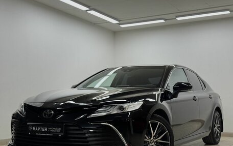 Toyota Camry, 2021 год, 3 729 000 рублей, 1 фотография