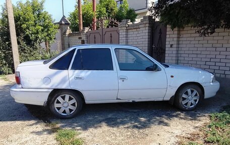 Daewoo Nexia I рестайлинг, 1998 год, 50 000 рублей, 4 фотография