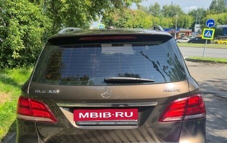 Mercedes-Benz GLE, 2017 год, 2 899 000 рублей, 2 фотография