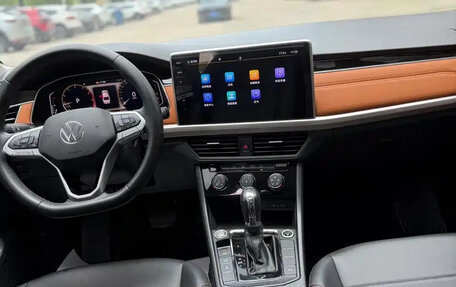 Volkswagen Bora, 2023 год, 1 140 000 рублей, 14 фотография
