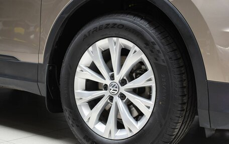 Volkswagen Tiguan II, 2019 год, 2 200 000 рублей, 9 фотография