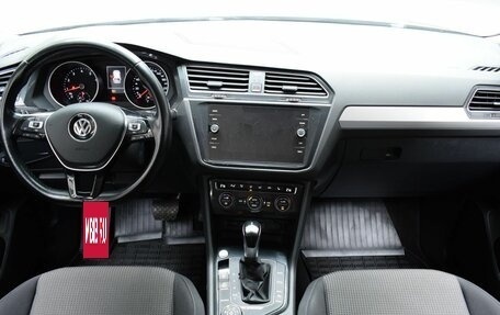 Volkswagen Tiguan II, 2019 год, 2 200 000 рублей, 10 фотография