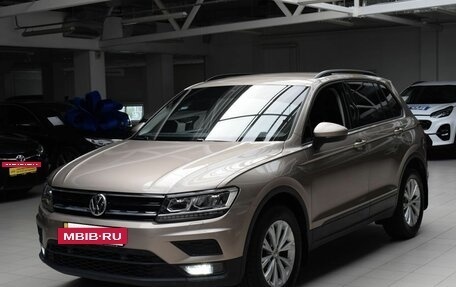 Volkswagen Tiguan II, 2019 год, 2 200 000 рублей, 3 фотография