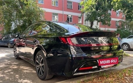 Hyundai Sonata VIII, 2021 год, 2 230 000 рублей, 6 фотография