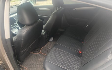 Volkswagen Passat B7, 2011 год, 990 000 рублей, 14 фотография