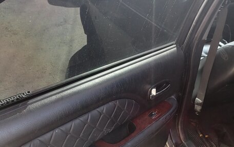 Hyundai Sonata IV рестайлинг, 2005 год, 200 000 рублей, 16 фотография